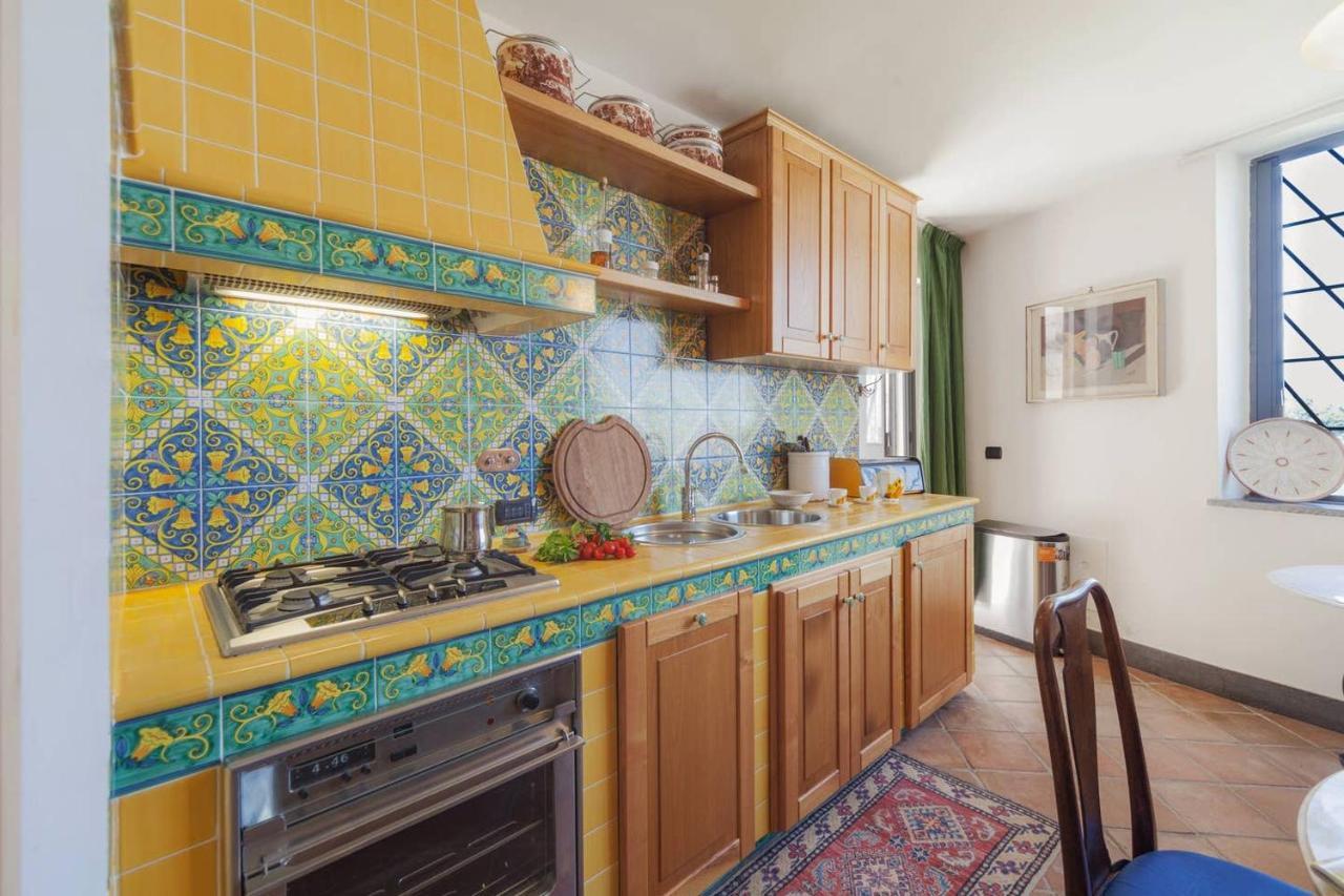 Villa Lamberti Monte di Procida Eksteriør billede