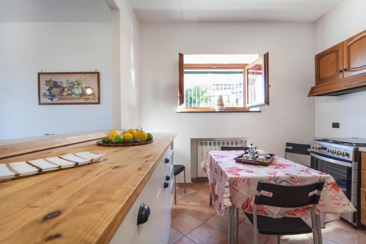 Villa Lamberti Monte di Procida Eksteriør billede